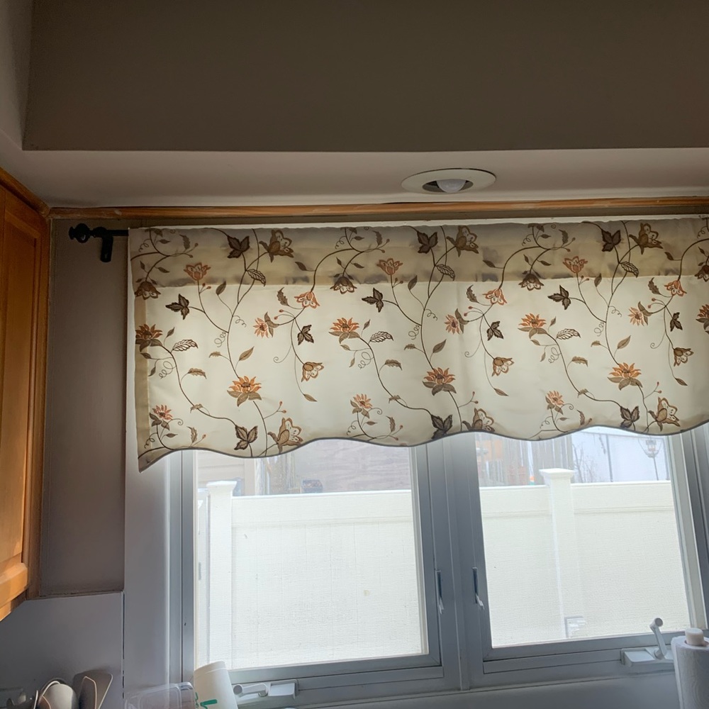 Floral Valance